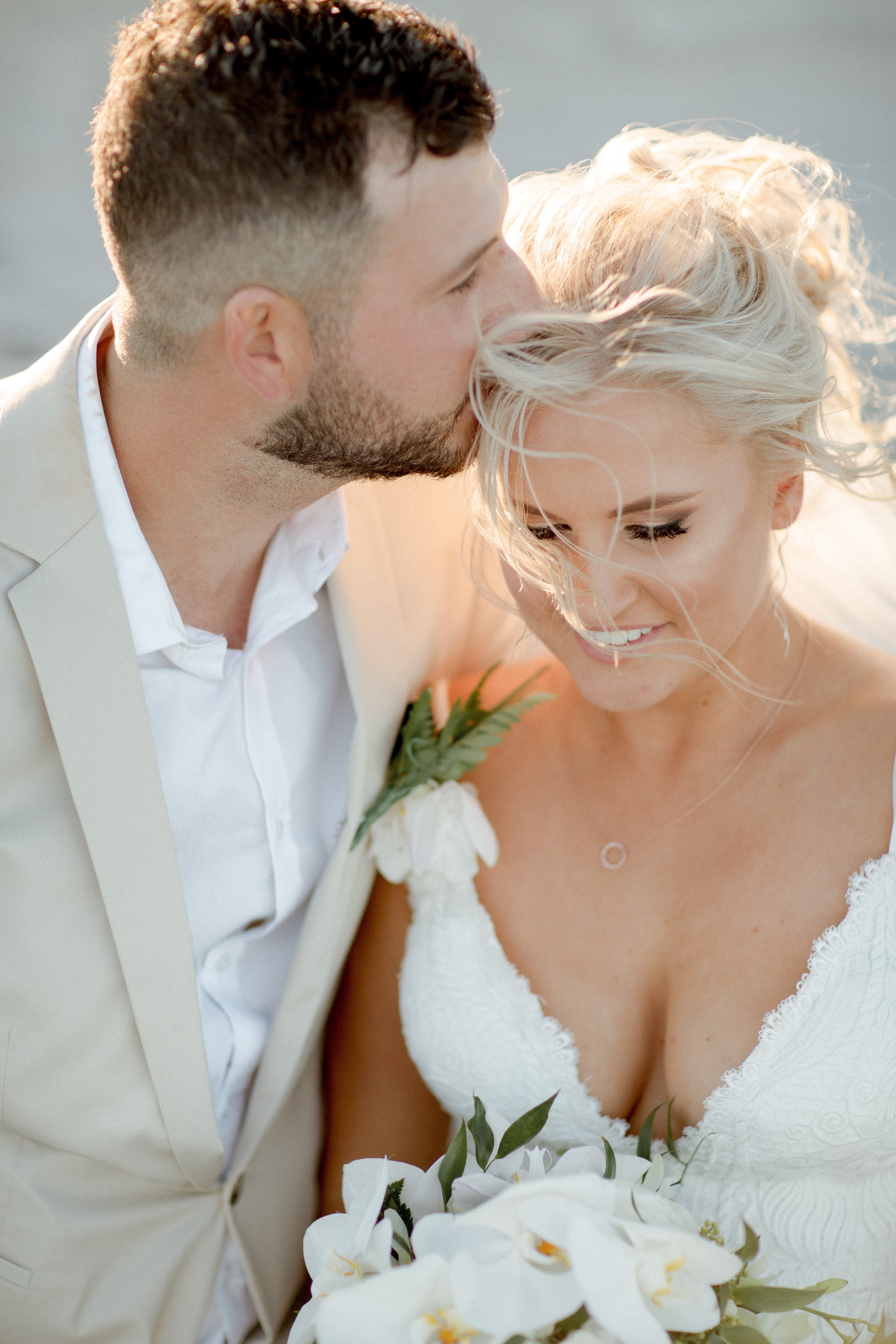 Great photo locations for wedding shoot by the beach in Sydney